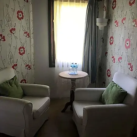 Отель Kano 2*
